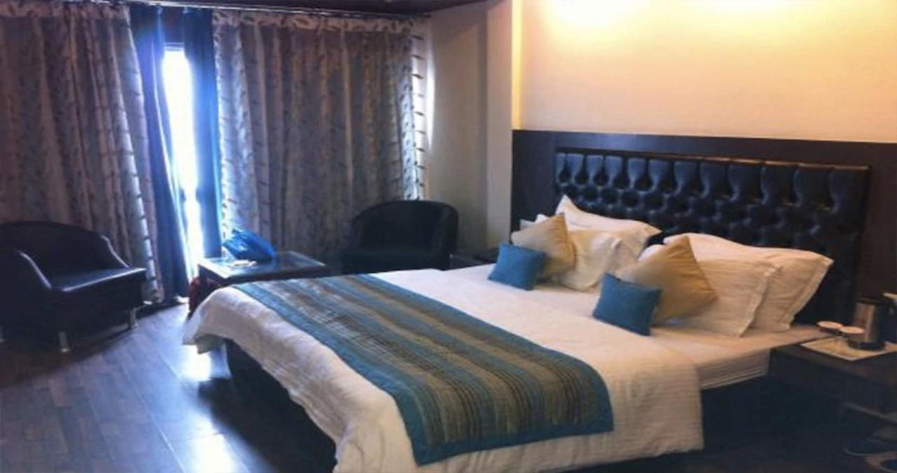 Sanobar The Midtown Hotell Mussoorie Exteriör bild
